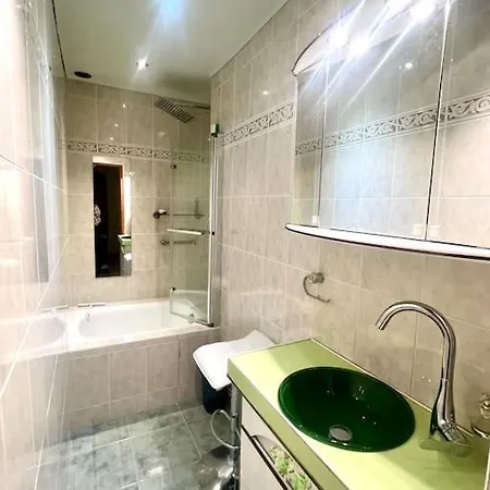 Incroyable Appartement Parisien - Batignolles Extérieur photo